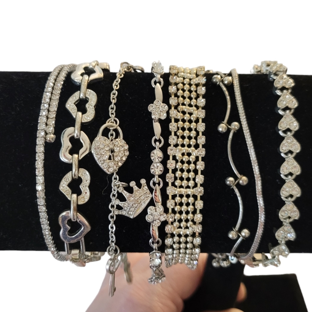 Set of 8 Bracelets Napier Clairs etc